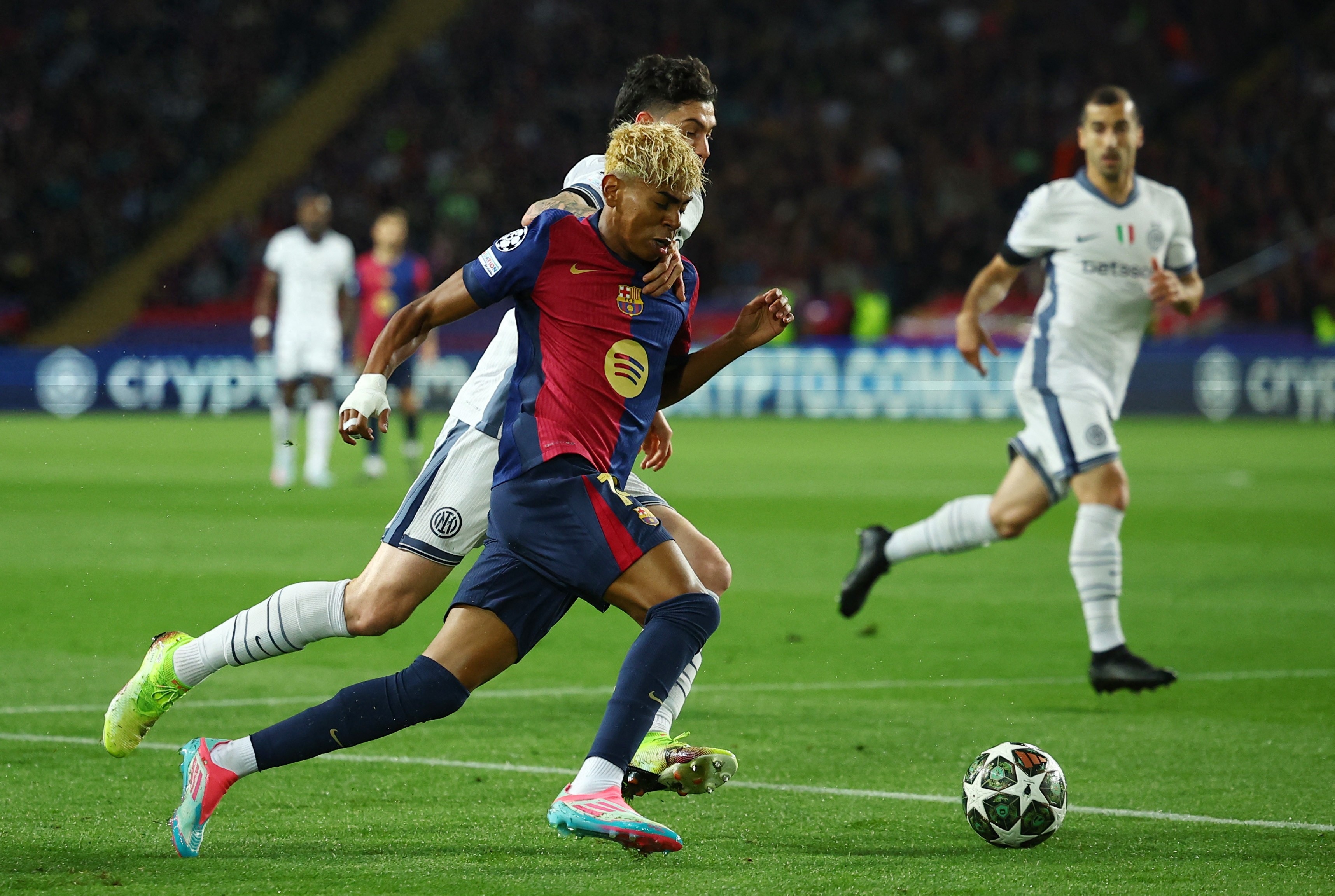 乐鱼体育网页版入口-神技妙传!英超球员亚冠小组赛展现绝佳表现的简单介绍