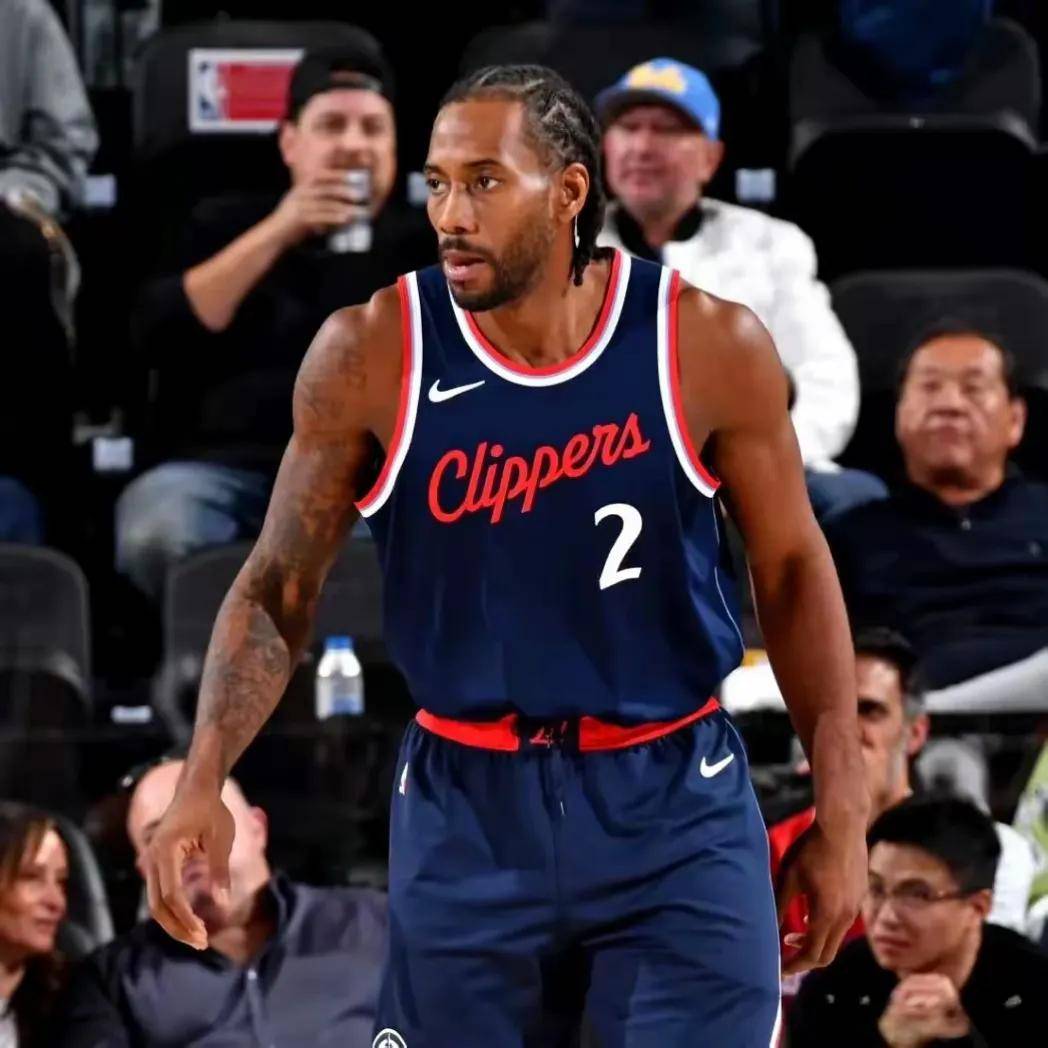 包含快船客场胜出,戈登关键时刻冷静表现帮助球队取得胜利的词条 包含快船客场胜出,戈登关键时刻冷静表现帮助球队取得胜利的词条