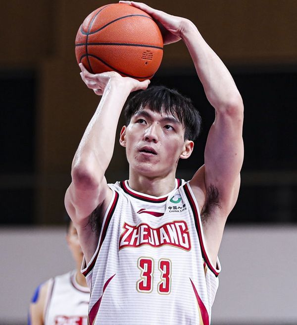 乐鱼体育链接-浙江惊险击败深圳，迎来两连胜