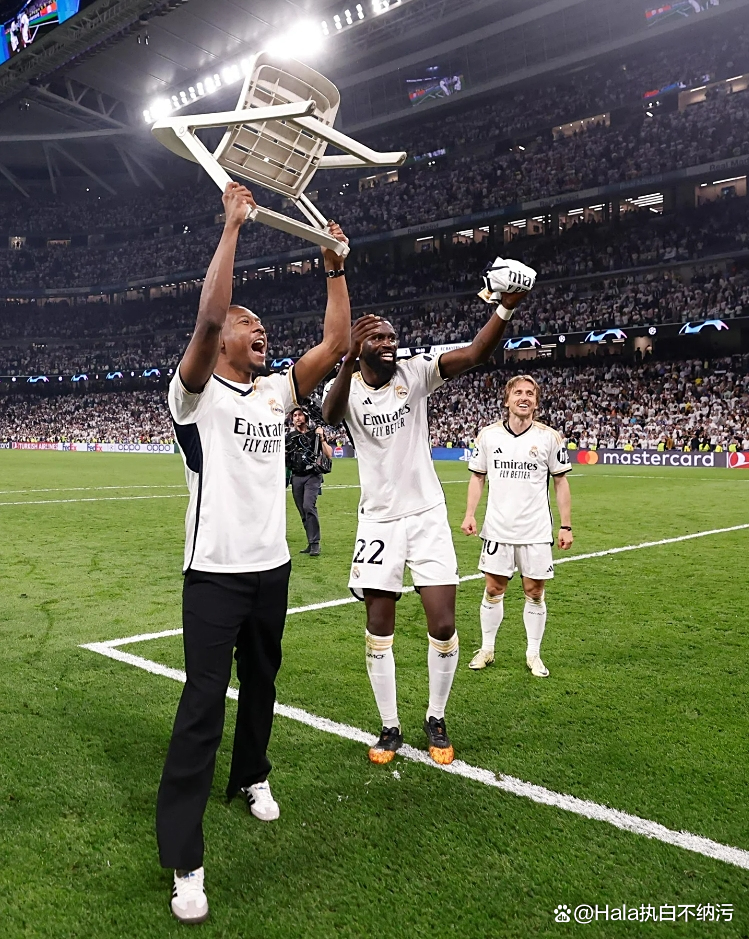 梅开二度!皇马主场击败德甲劲旅的简单介绍 梅开二度!皇马主场击败德甲劲旅的简单介绍