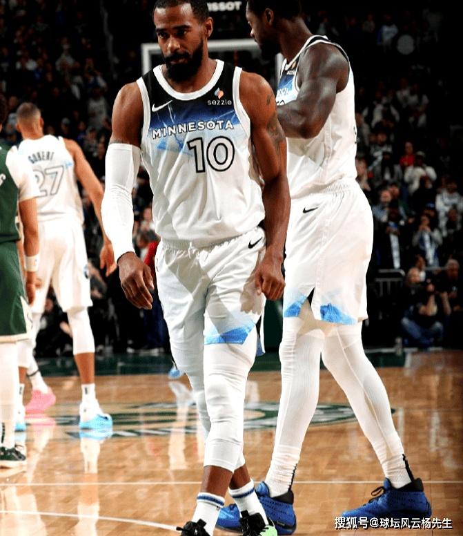 乐鱼体育中国官网-雄鹿主场逆转森林狼，霍尔急退