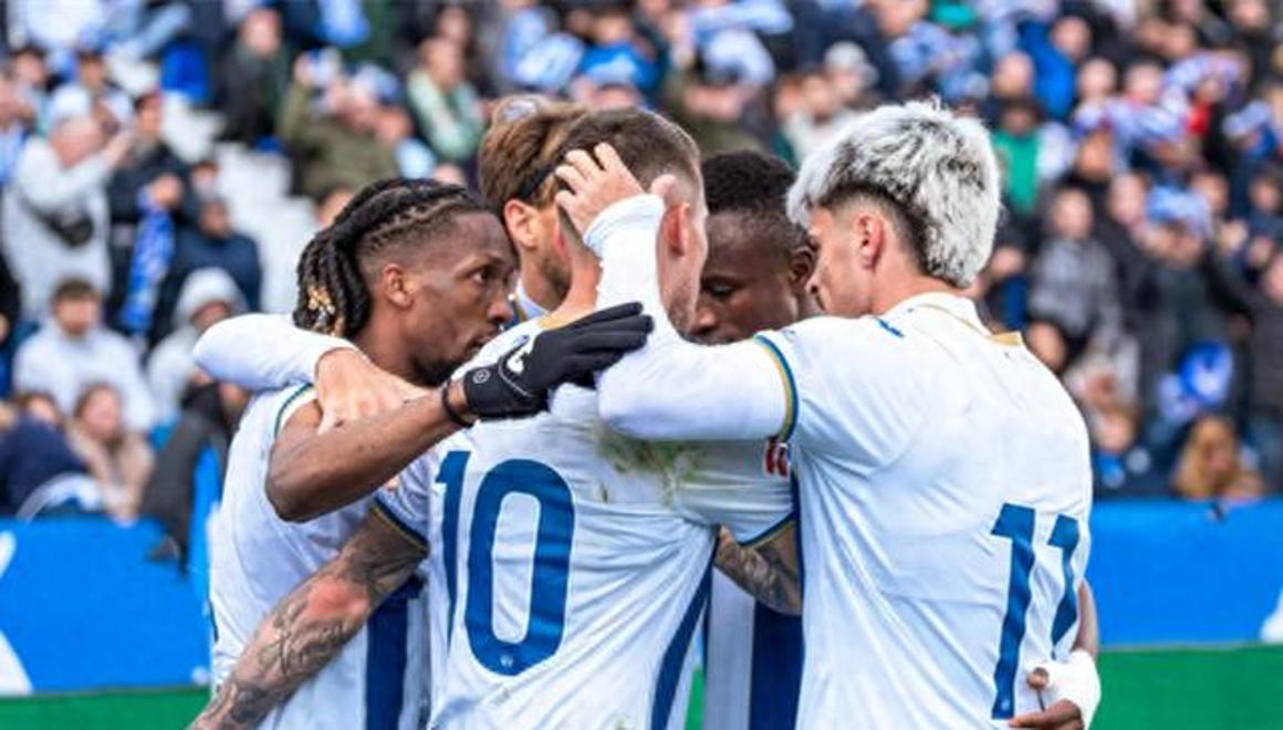 包含奥萨苏纳遭遇惨败,陷入保级泥潭的词条 包含奥萨苏纳遭遇惨败,陷入保级泥潭的词条